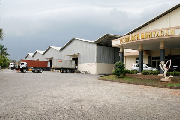 Golden Manyaran Factory Building